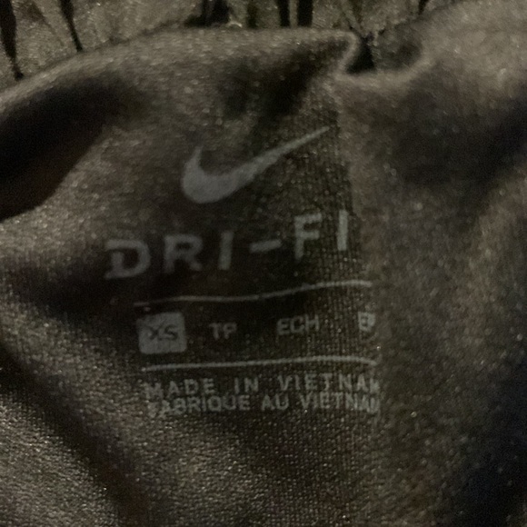 Nike Dri Fit shorts - Picture 2 of 2